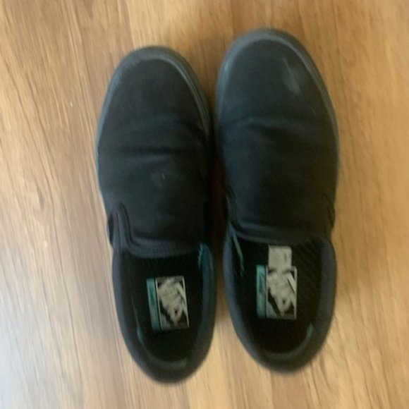 Vans Black Unisex Shoes - Picture 2 of 2